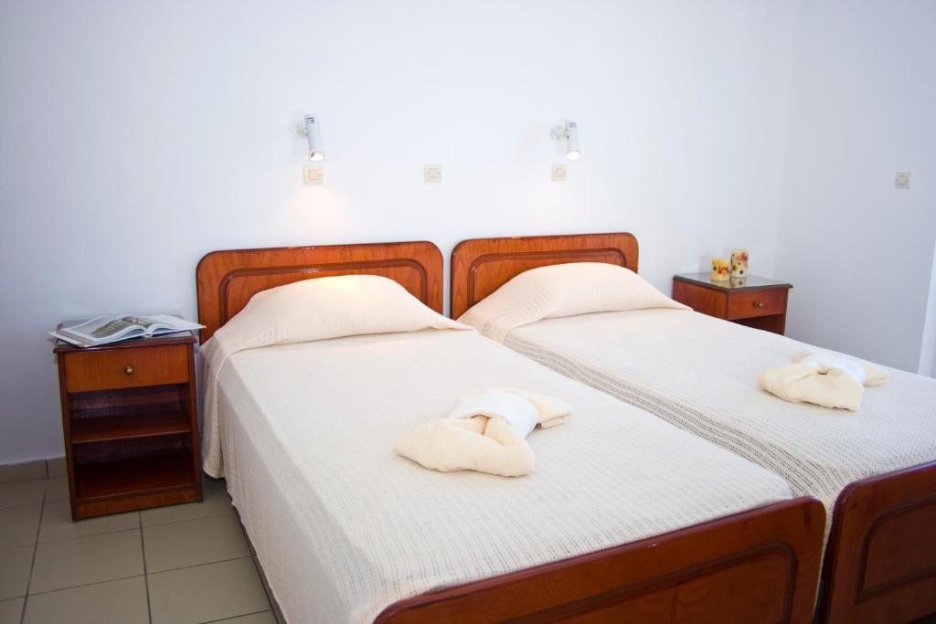 Γαρύφαλο Apartments Καλύβες Εξωτερικό φωτογραφία